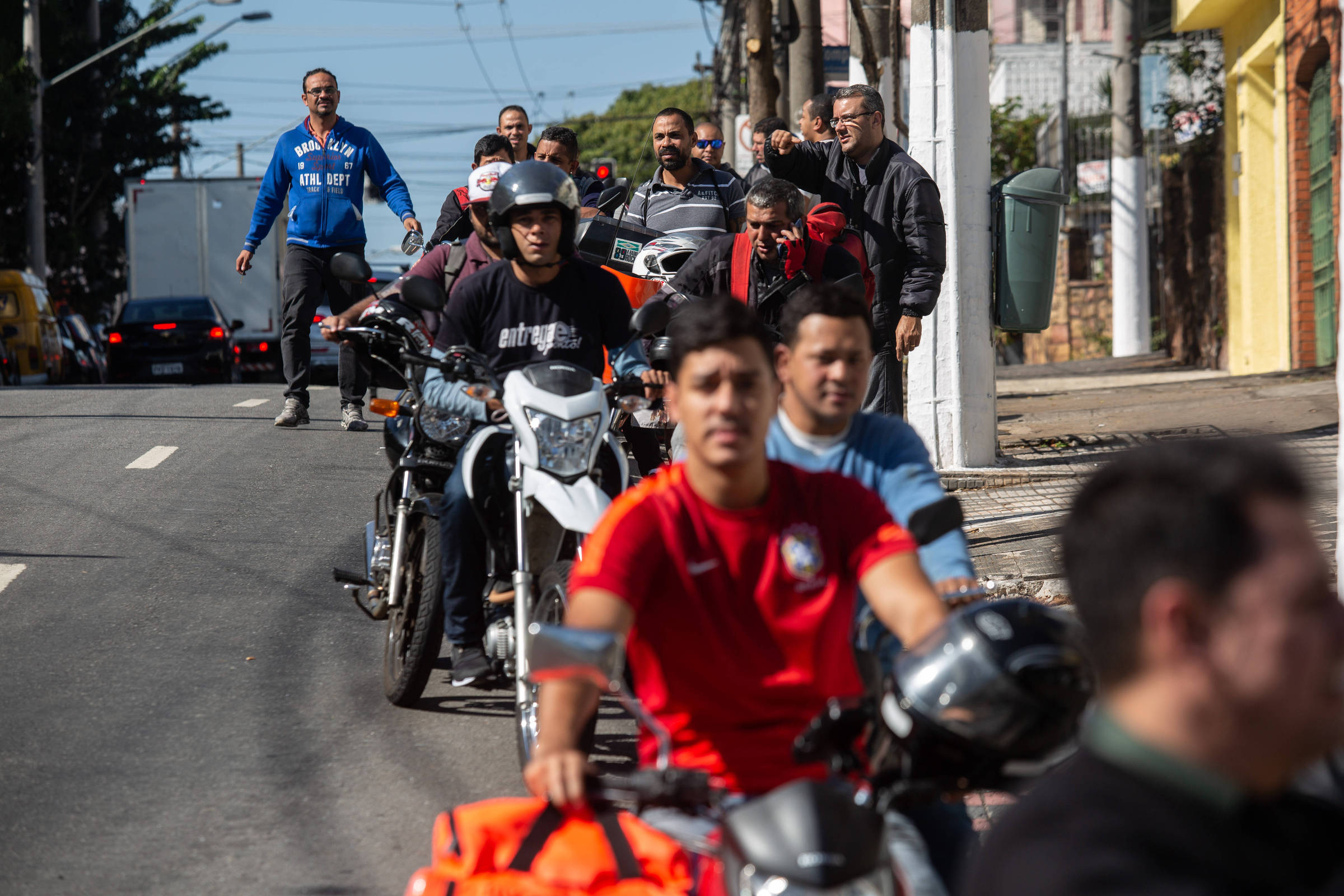 Grupo do iFood é multado em R$ 1 mi por desrespeito às leis trabalhistas